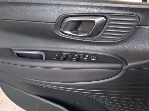 hyundai-bayon-2024-gasolina-998cc