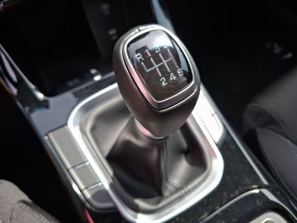 hyundai-i30-2025-gasolina-998cc