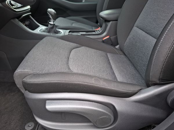 hyundai-i30-2023-gasolina-998cc