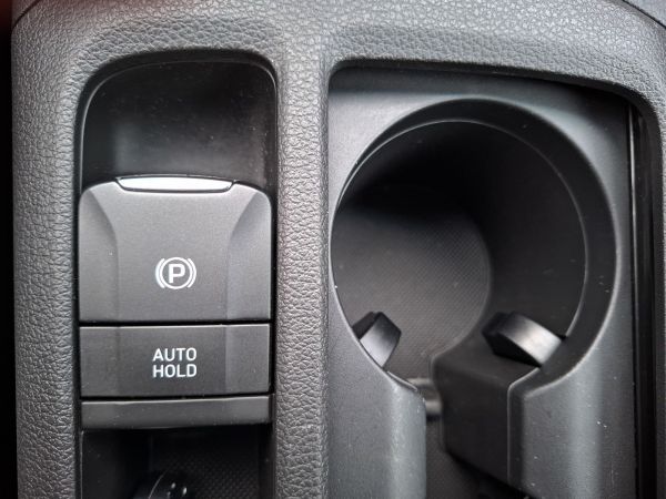 hyundai-i30-2023-gasolina-998cc