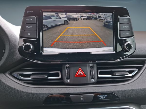 hyundai-i30-2023-gasolina-998cc