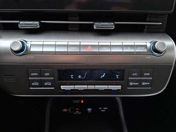 hyundai-kauai-2024-gasolina-998cc