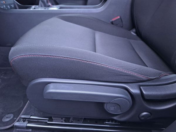 hyundai-kauai-2024-gasolina-998cc