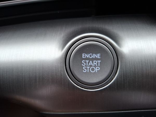 hyundai-kauai-2025-gasolina-998cc