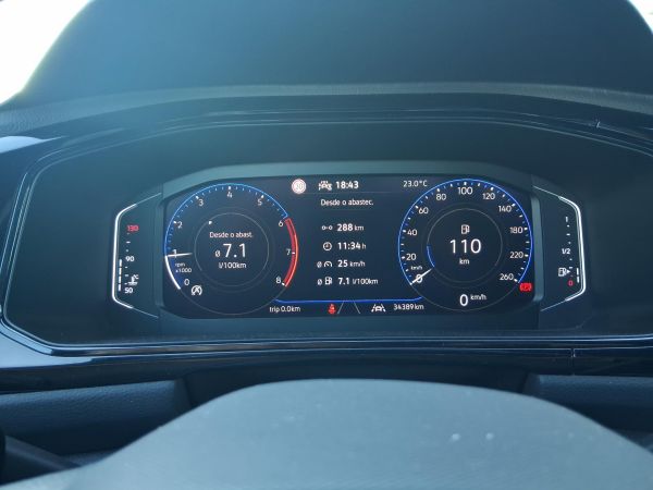 volkswagen-t-roc-2025-gasolina-999cc