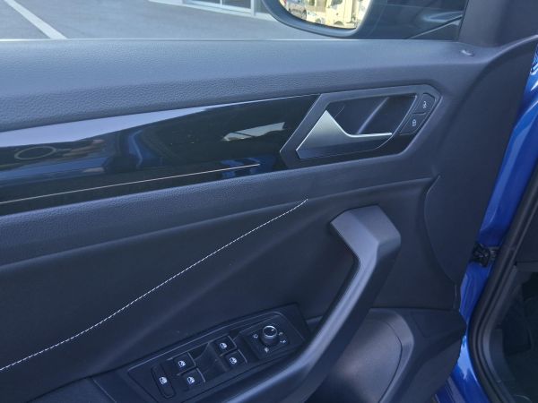 volkswagen-t-roc-2025-gasolina-999cc