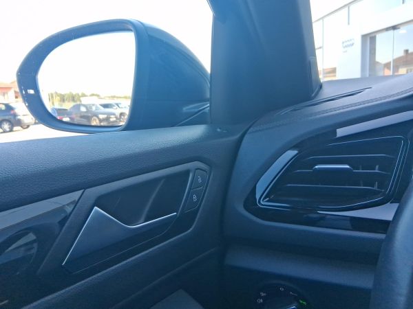 volkswagen-t-roc-2025-gasolina-999cc
