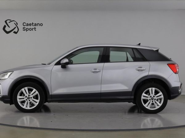 audi-q2-2024-gasolina-999cc