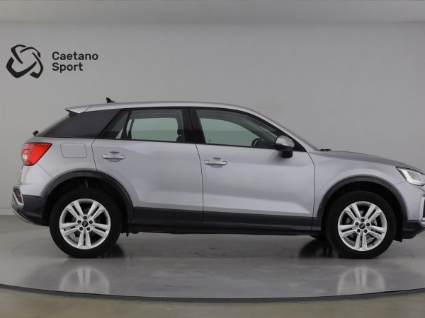 audi-q2-2024-gasolina-999cc