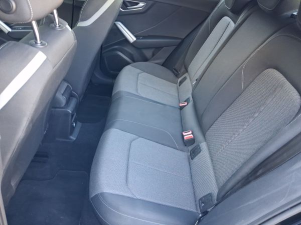 audi-q2-2025-gasolina-999cc