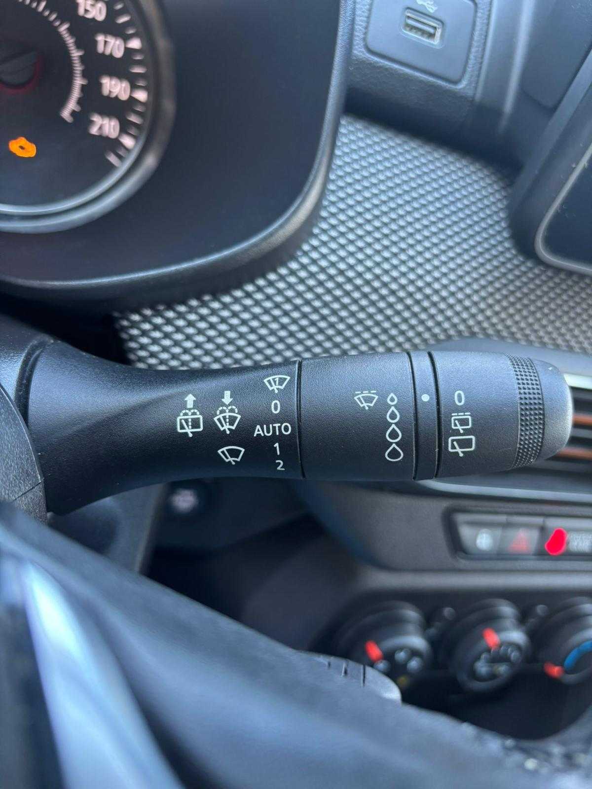 dacia-sandero-2022-gasolina-999cc