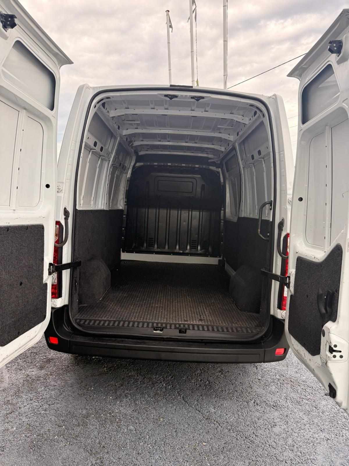 renault-master-2021-diesel-2299cc
