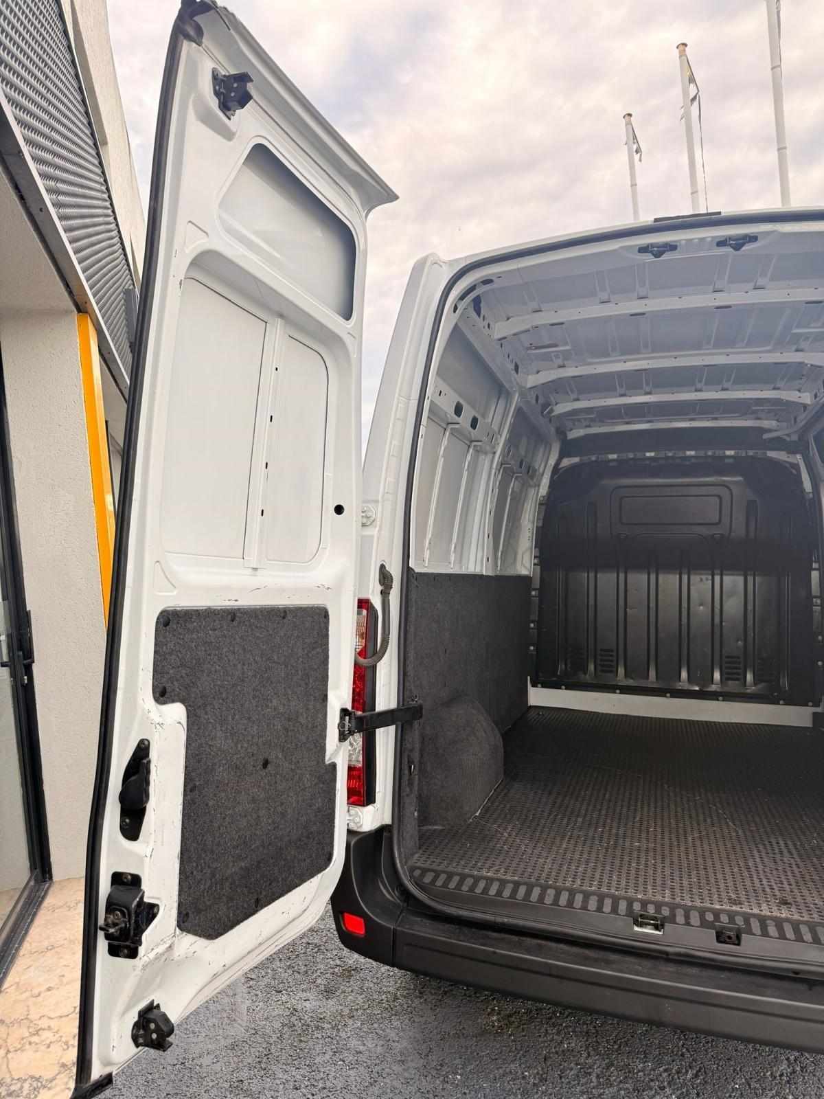 renault-master-2021-diesel-2299cc