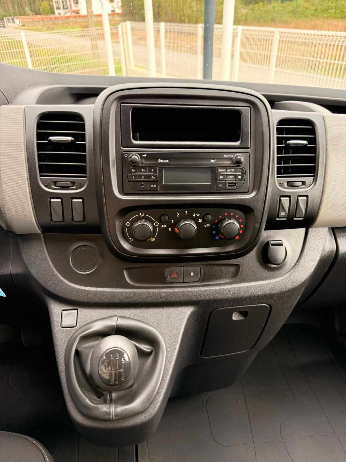 renault-trafic-2016-diesel-1598cc