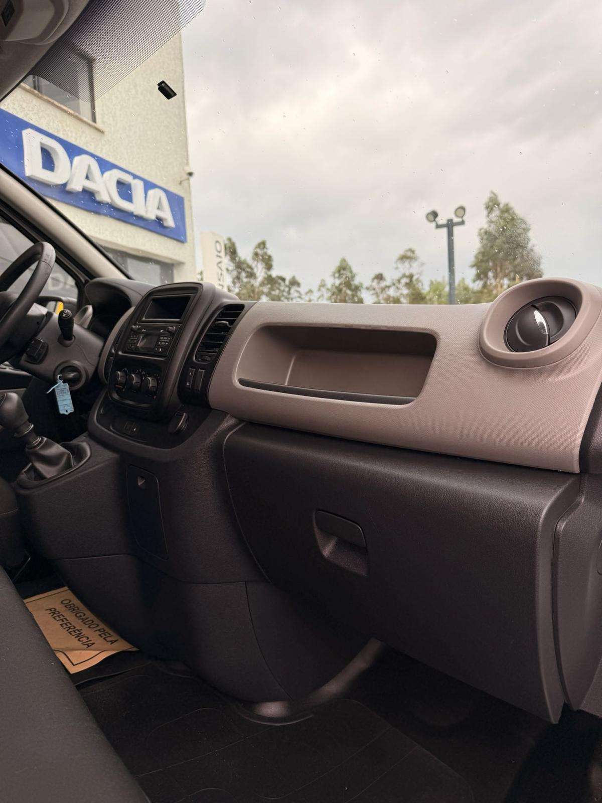renault-trafic-2016-diesel-1598cc