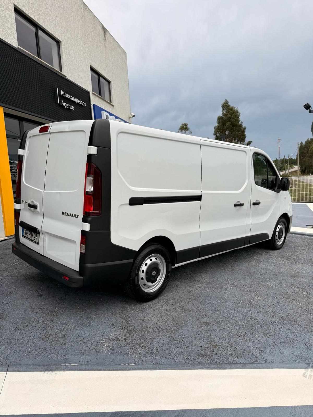 renault-trafic-2016-diesel-1598cc