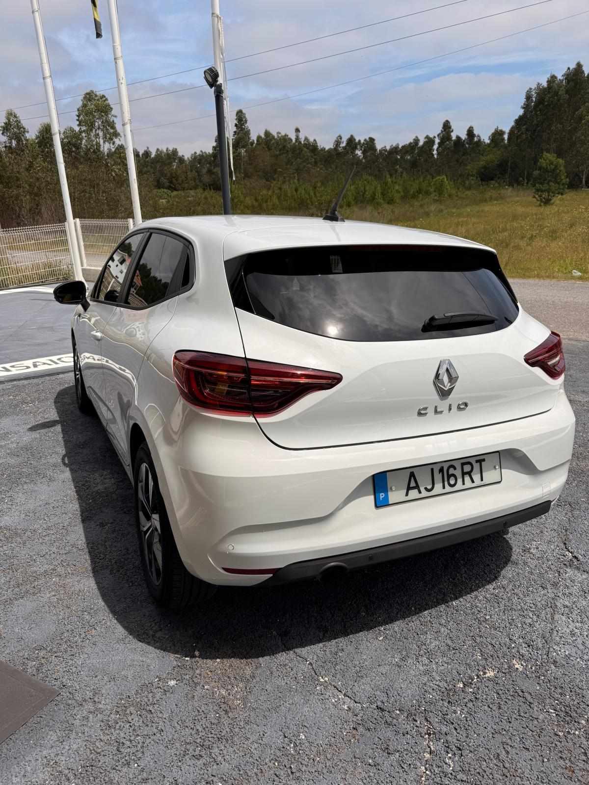 renault-clio-2021-diesel-1461cc
