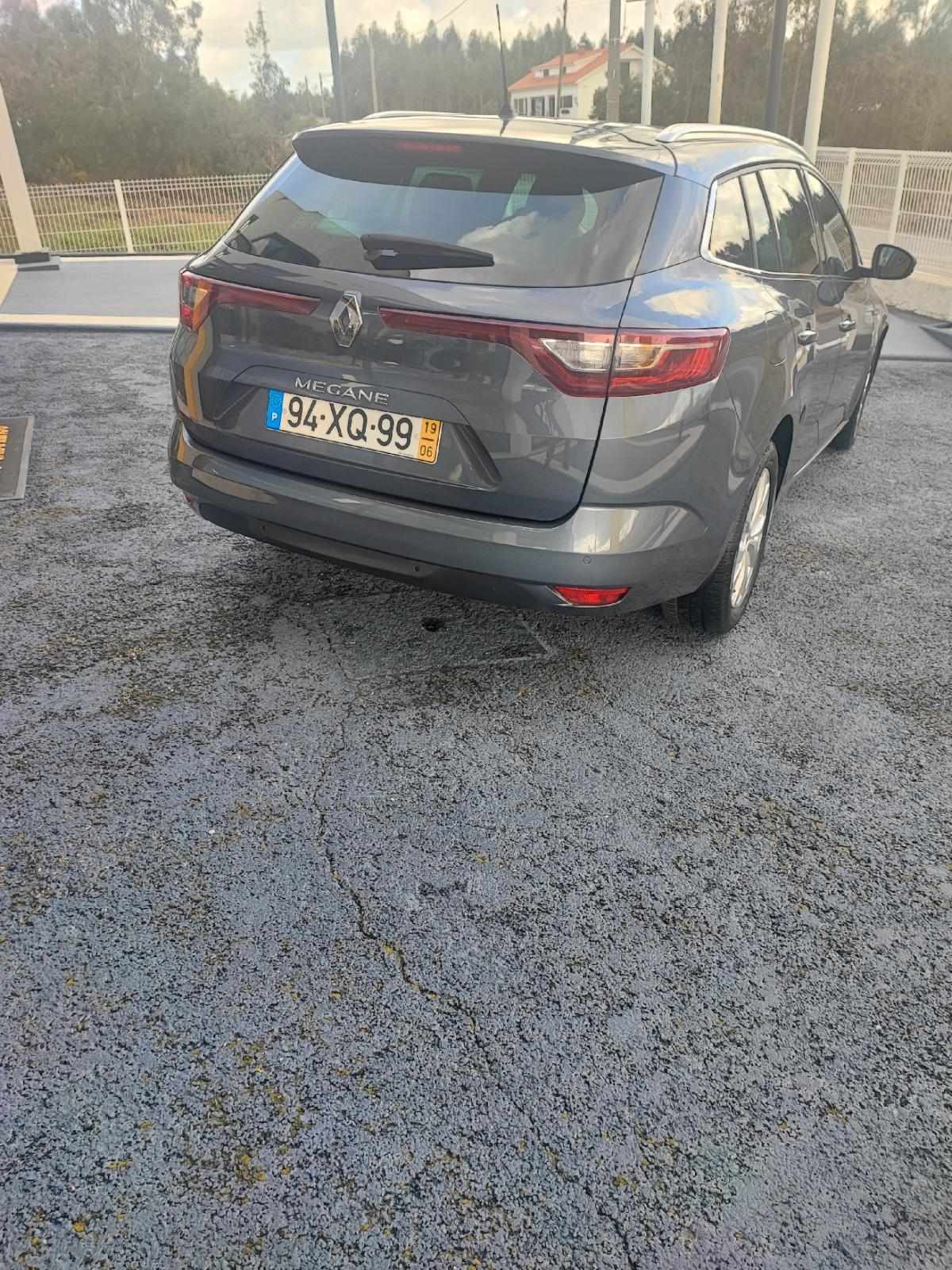 renault-megane-sport-tourer-2019-gasolina-1332cc