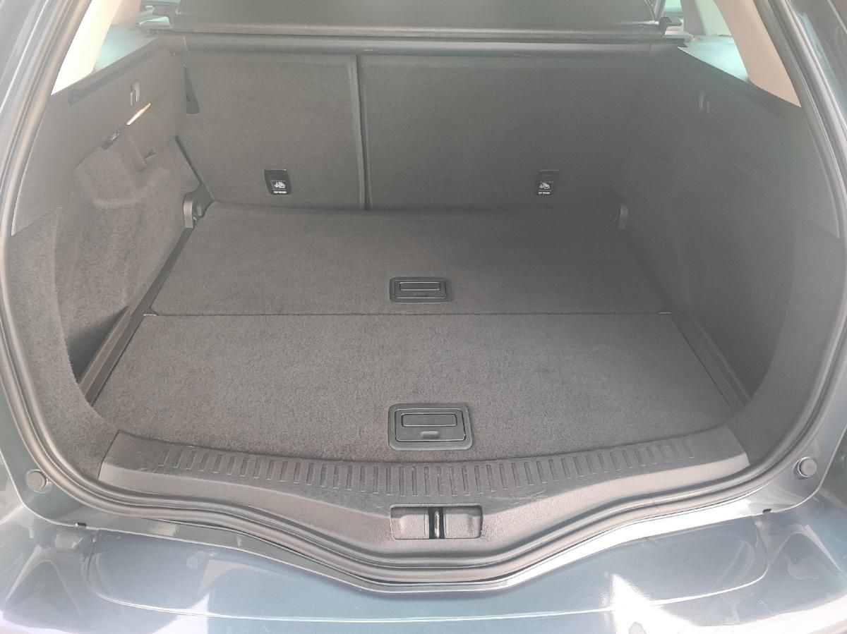 renault-megane-sport-tourer-2019-gasolina-1332cc