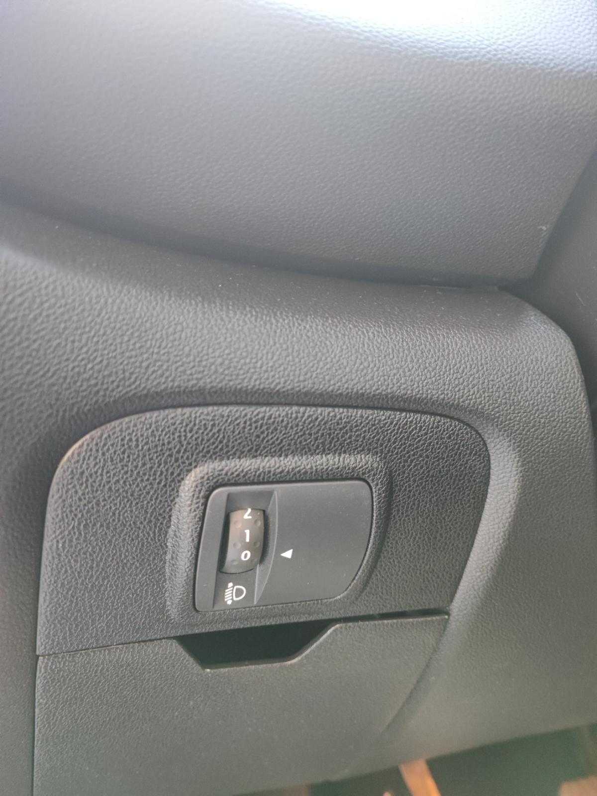 renault-grand-scenic-2019-diesel-1750cc