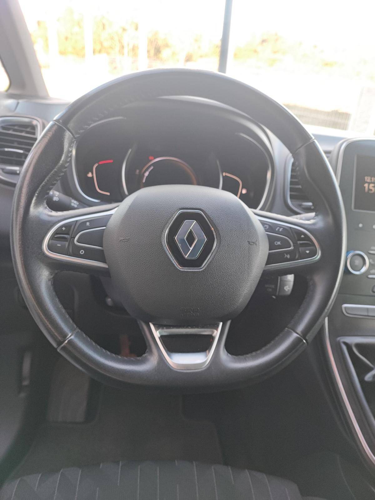 renault-grand-scenic-2019-diesel-1750cc