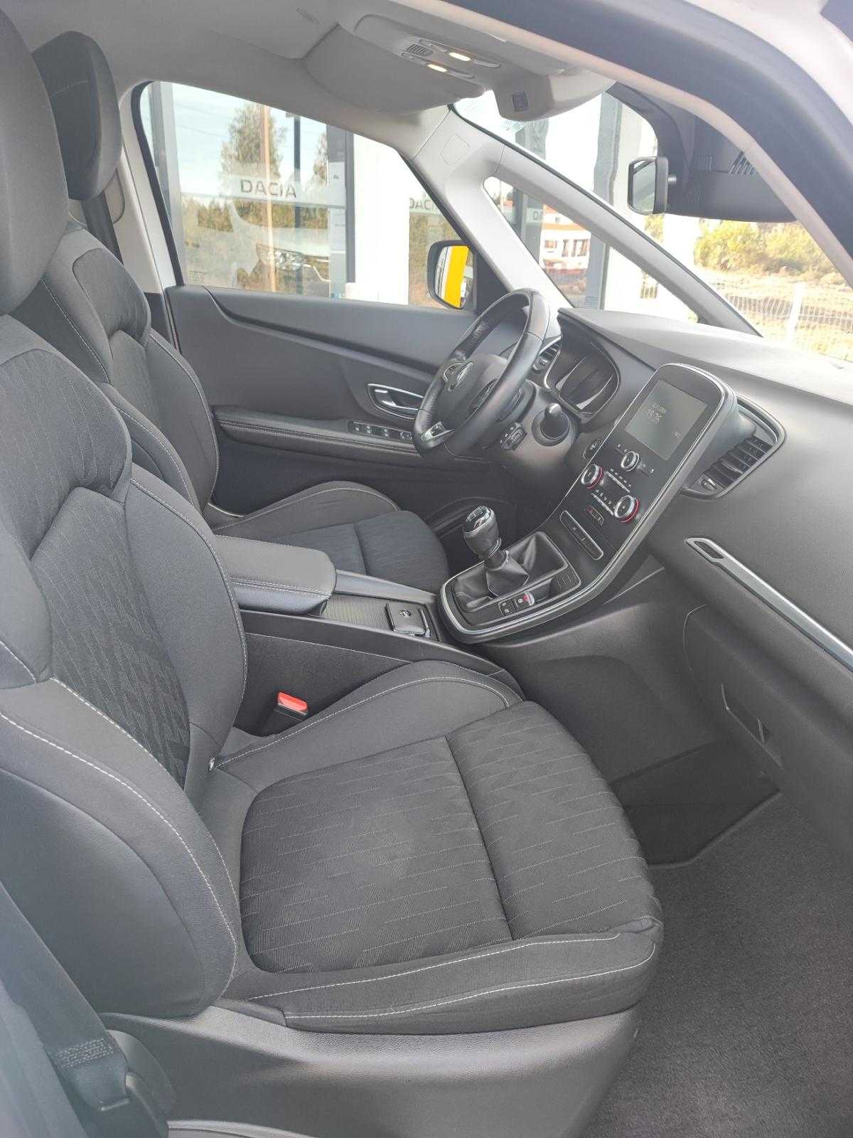 renault-grand-scenic-2019-diesel-1750cc