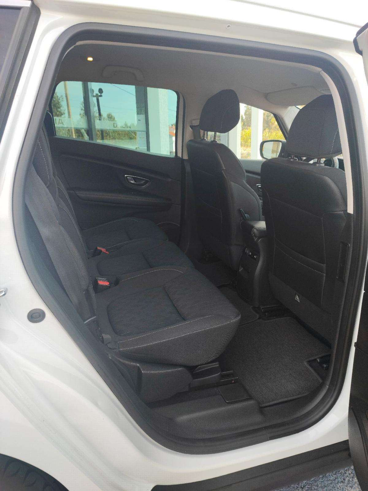 renault-grand-scenic-2019-diesel-1750cc