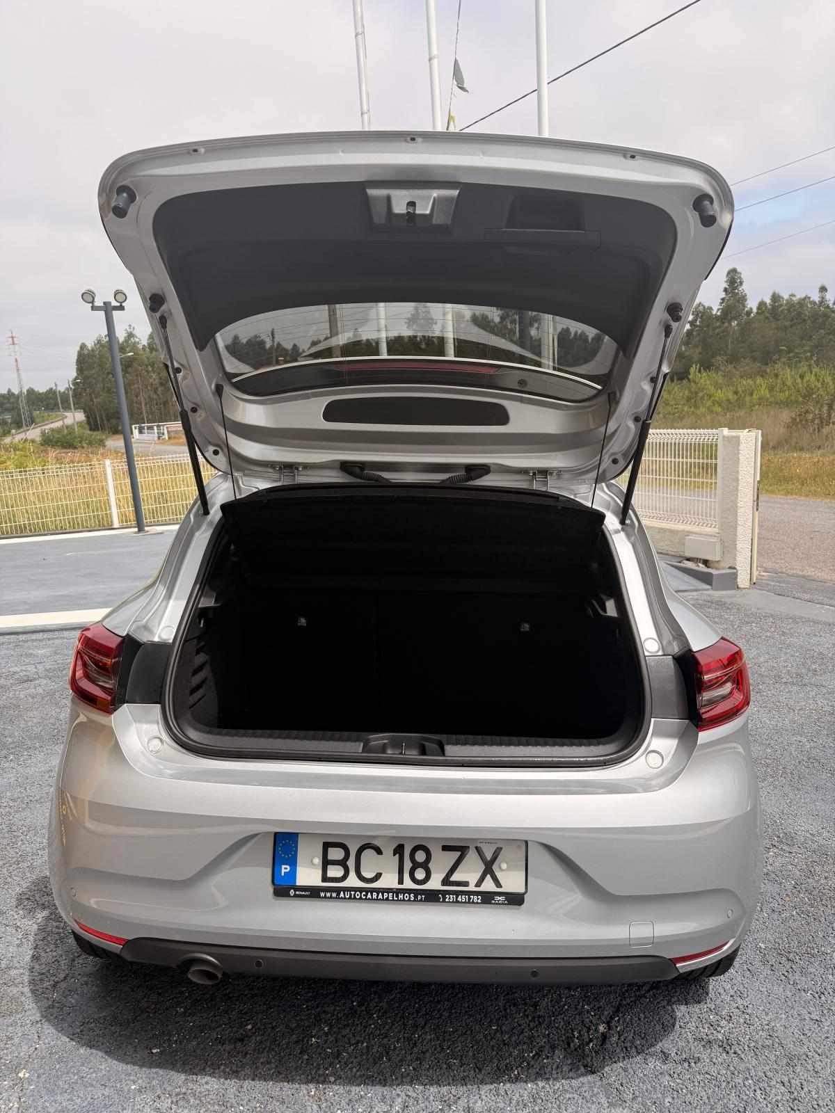 renault-clio-2023-gpl-999cc