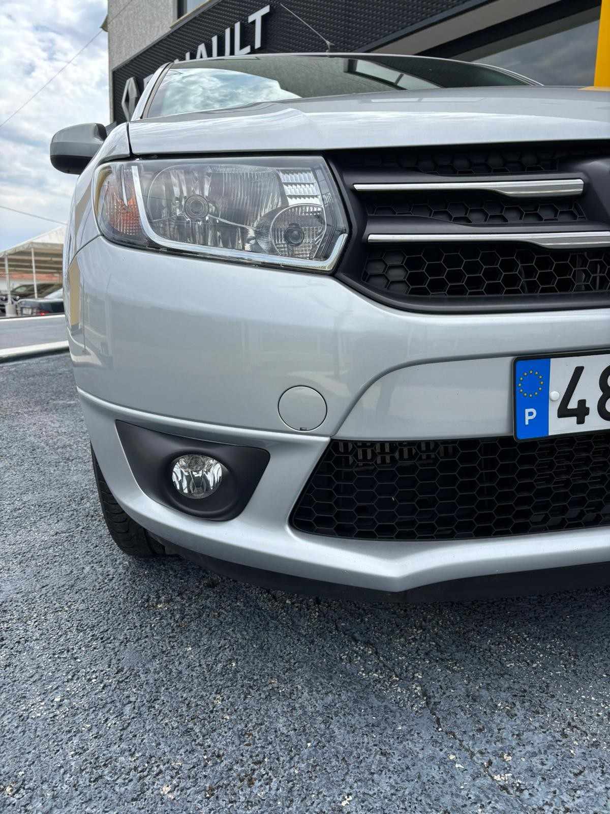 dacia-sandero-2015-gasolina-898cc
