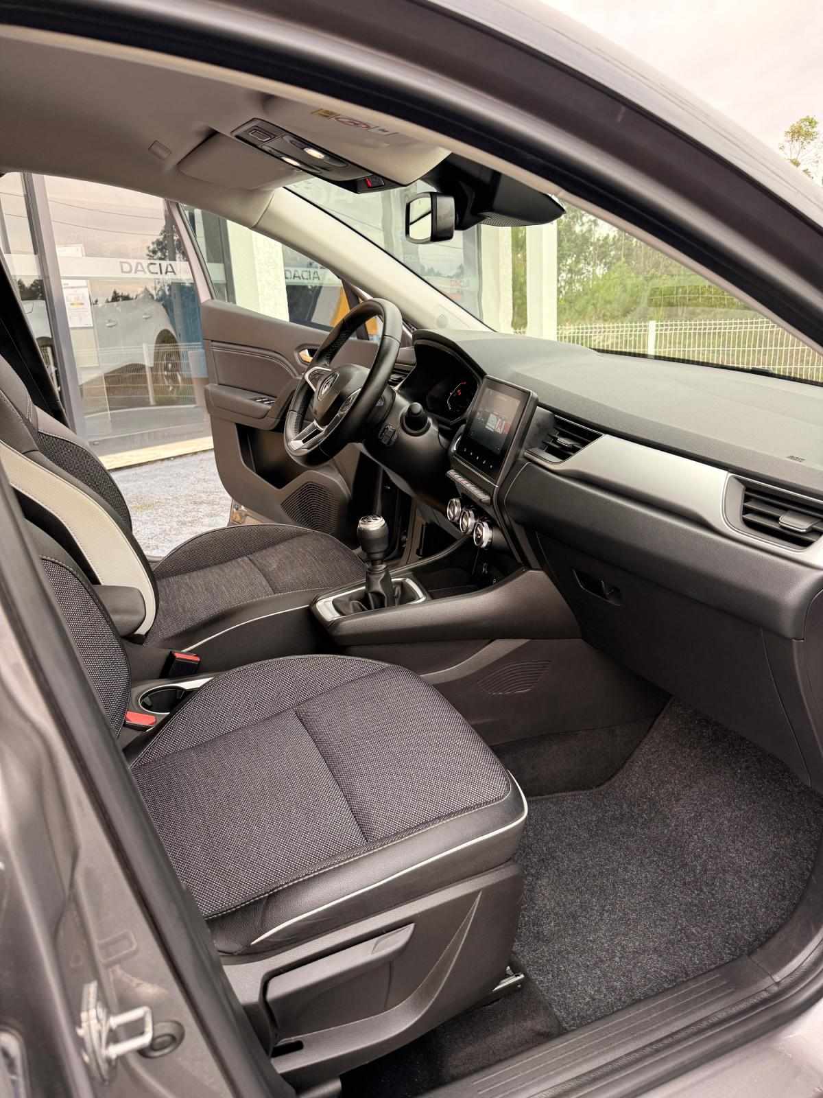 renault-captur-2024-gasolina-999cc