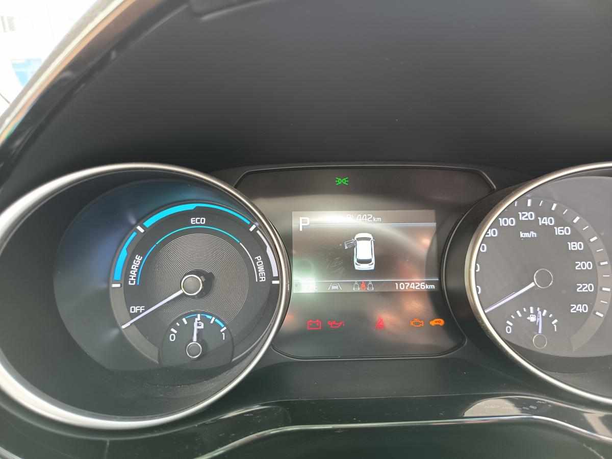 kia-ceed-1-6-gdi-plug-in-hybrid-2022-hibrido-plug-in-1580cc