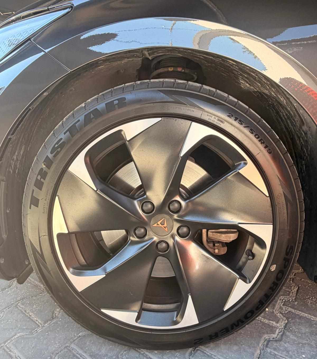 cupra-born-2023-eletrico-0cc