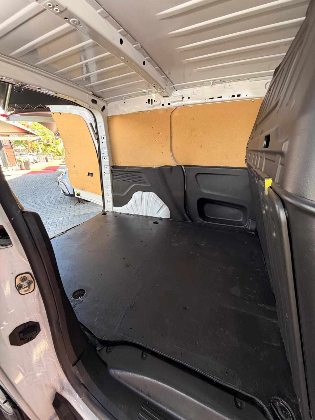 citroen-berlingo-2018-diesel-1560cc