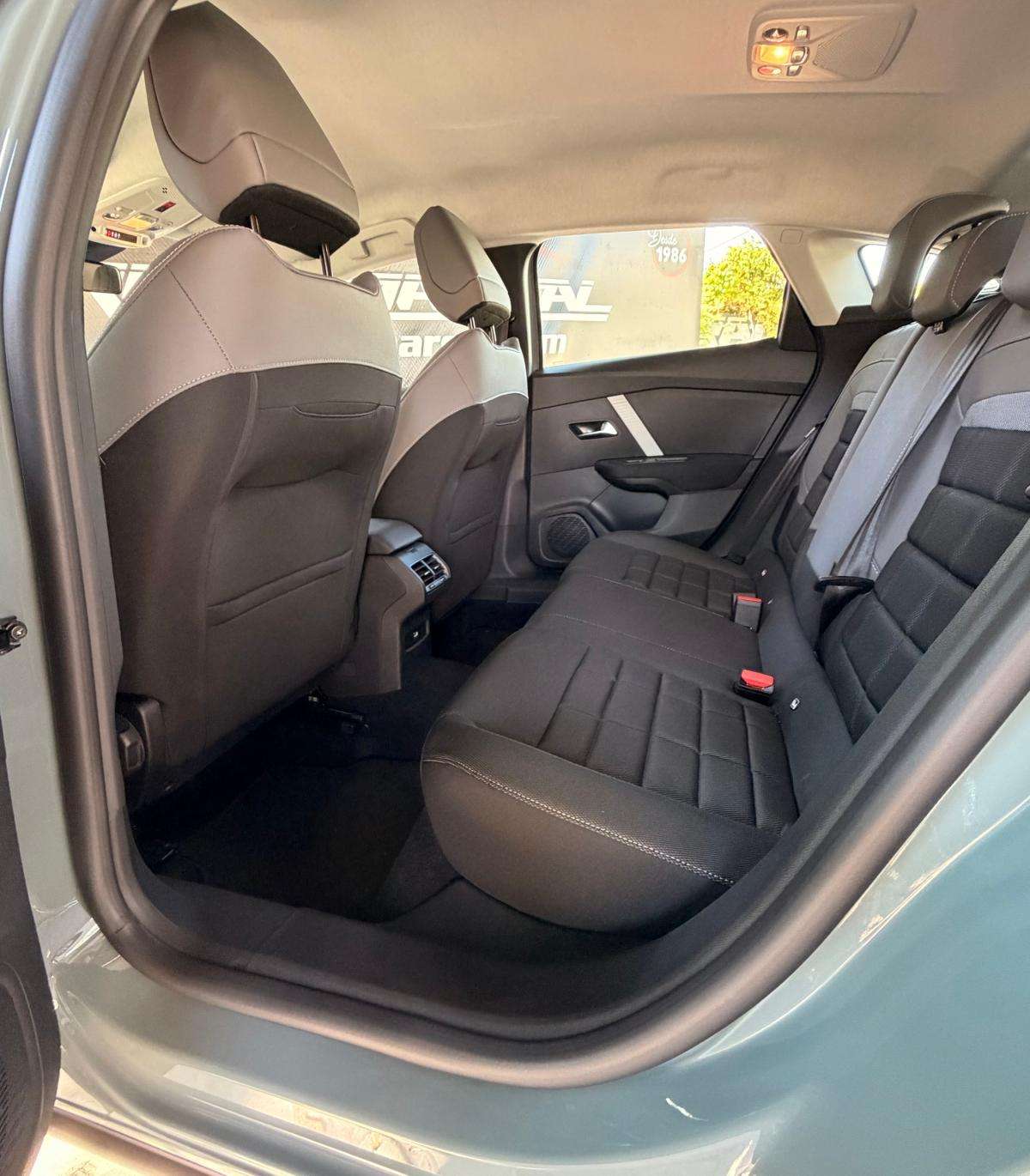 citroen-c4-2026-hibrido-a-gasolina-1199cc