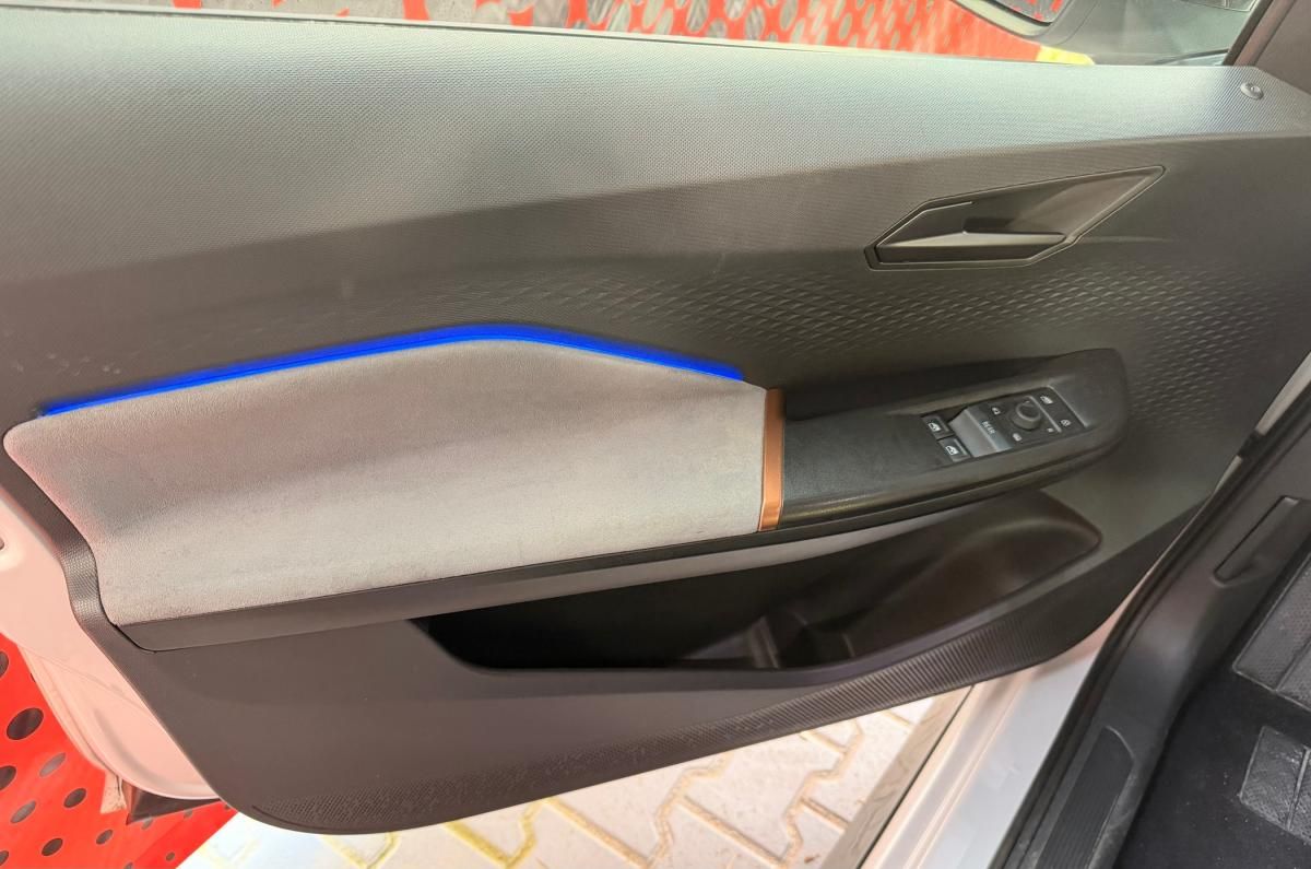 cupra-born-2023-eletrico-0cc