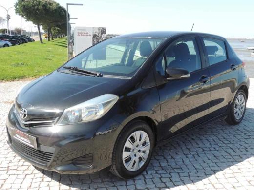 toyota-yaris-1-4-d-4d-2012-diesel-1364cc