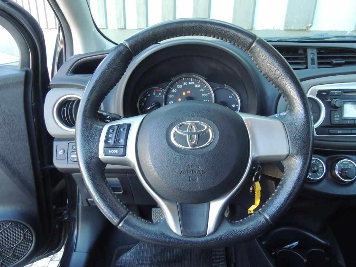 toyota-yaris-1-4-d-4d-2012-diesel-1364cc