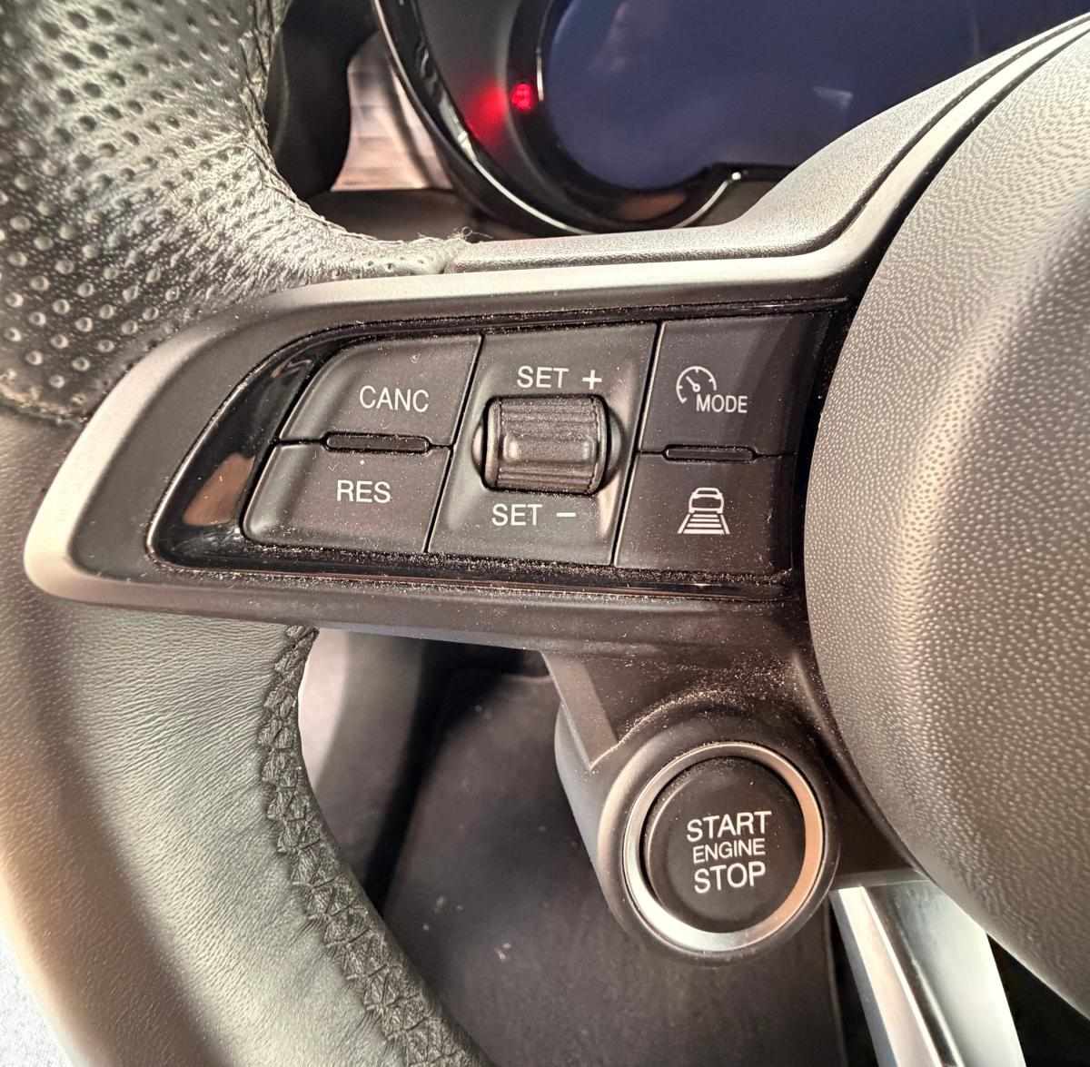 alfa-romeo-tonale-2024-hibrido-a-gasolina-1469cc