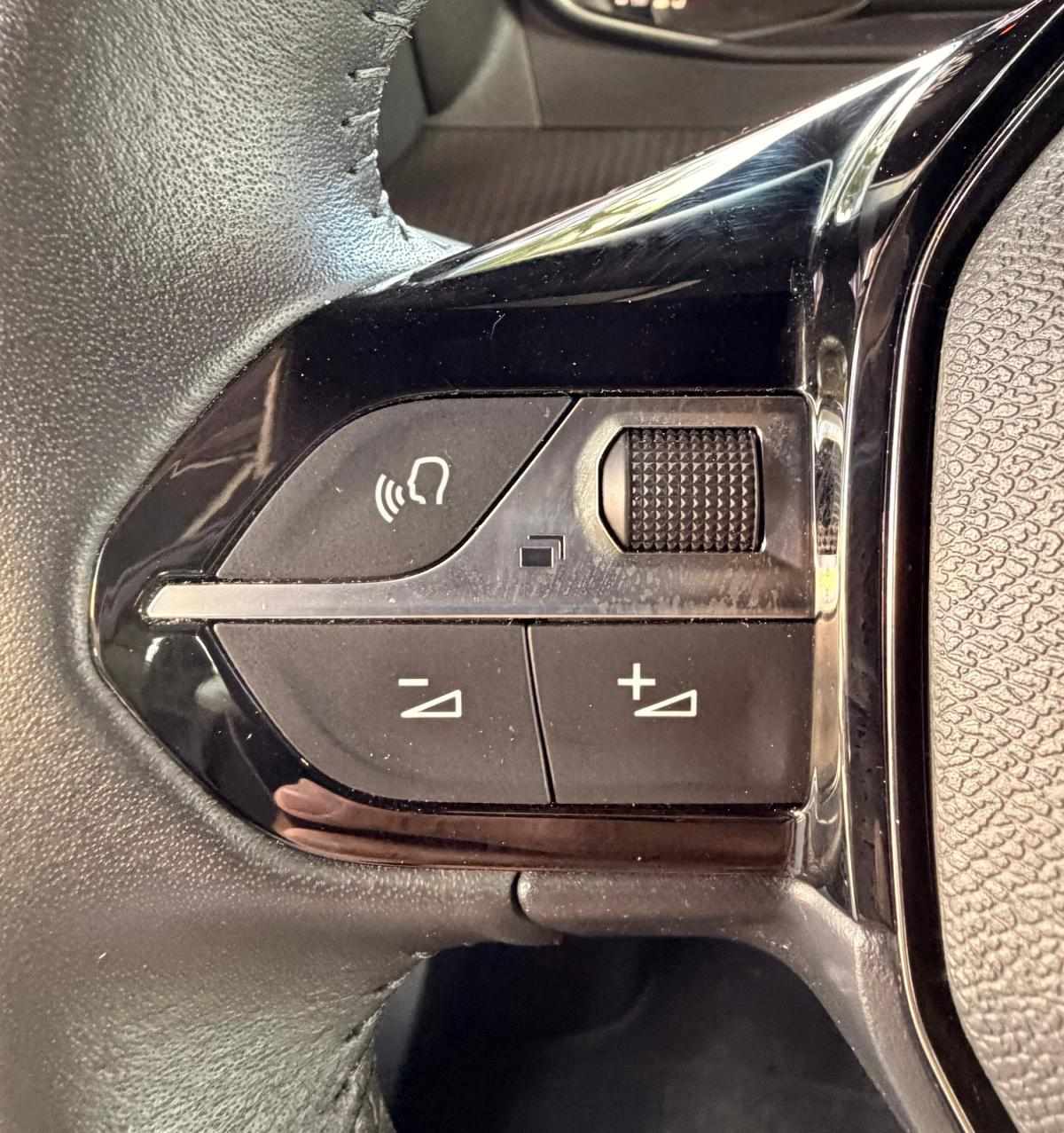 peugeot-2008-2025-gasolina-1199cc