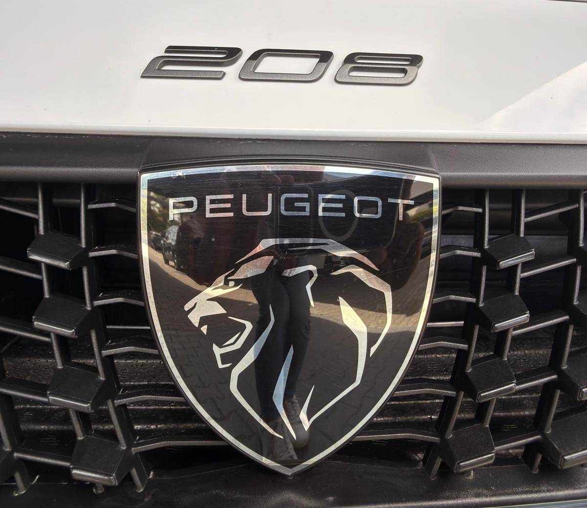 peugeot-208-e-208-2025-eletrico