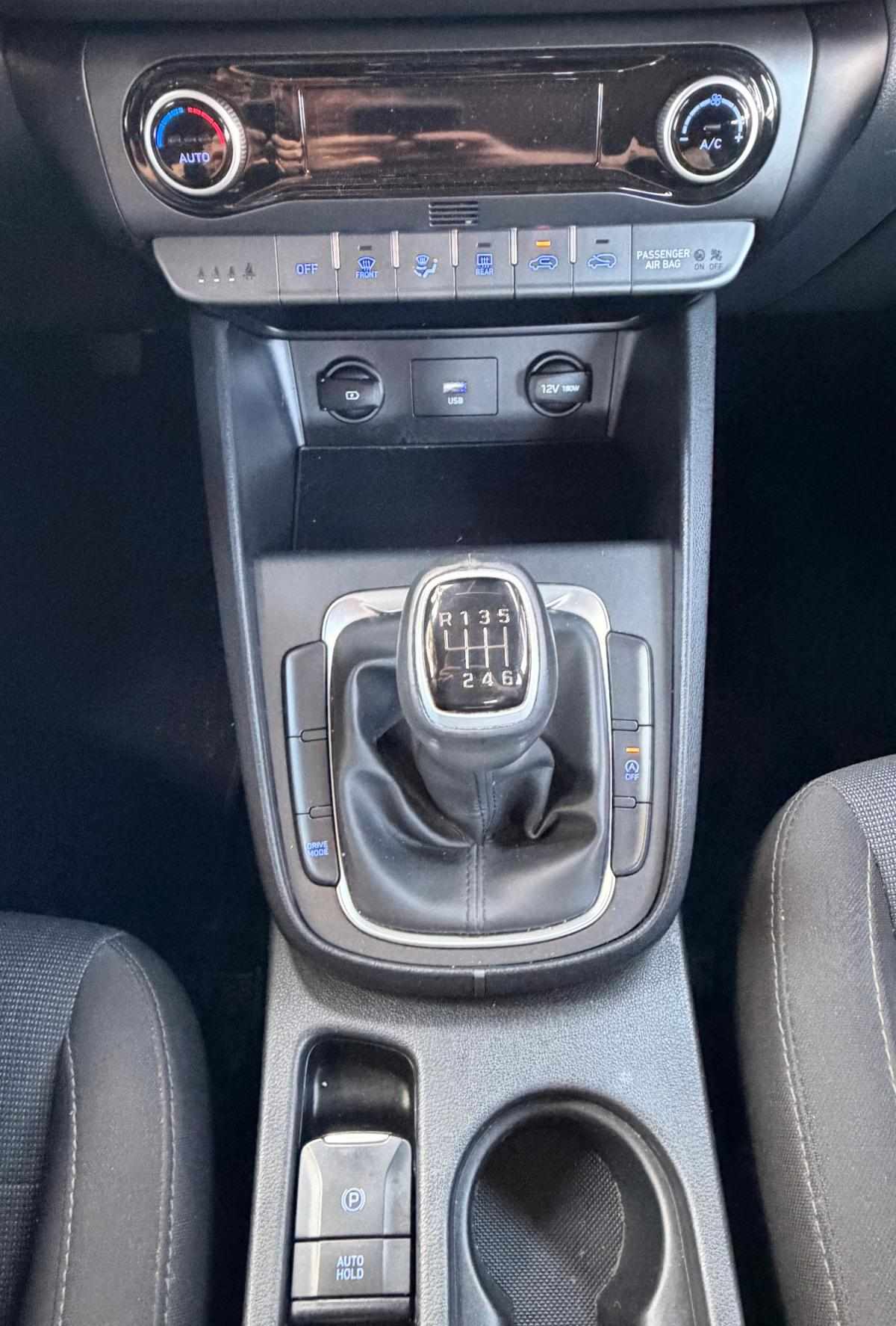 hyundai-kauai-2021-gasolina-998cc