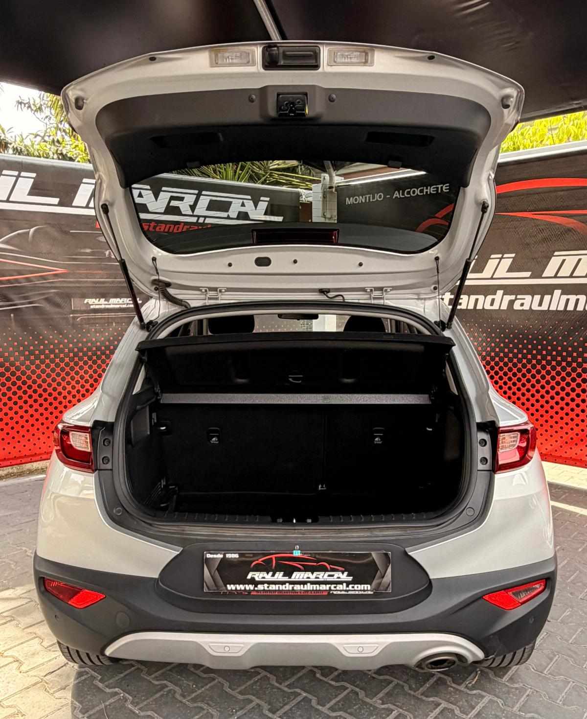 kia-stonic-2022-gasolina-1197cc