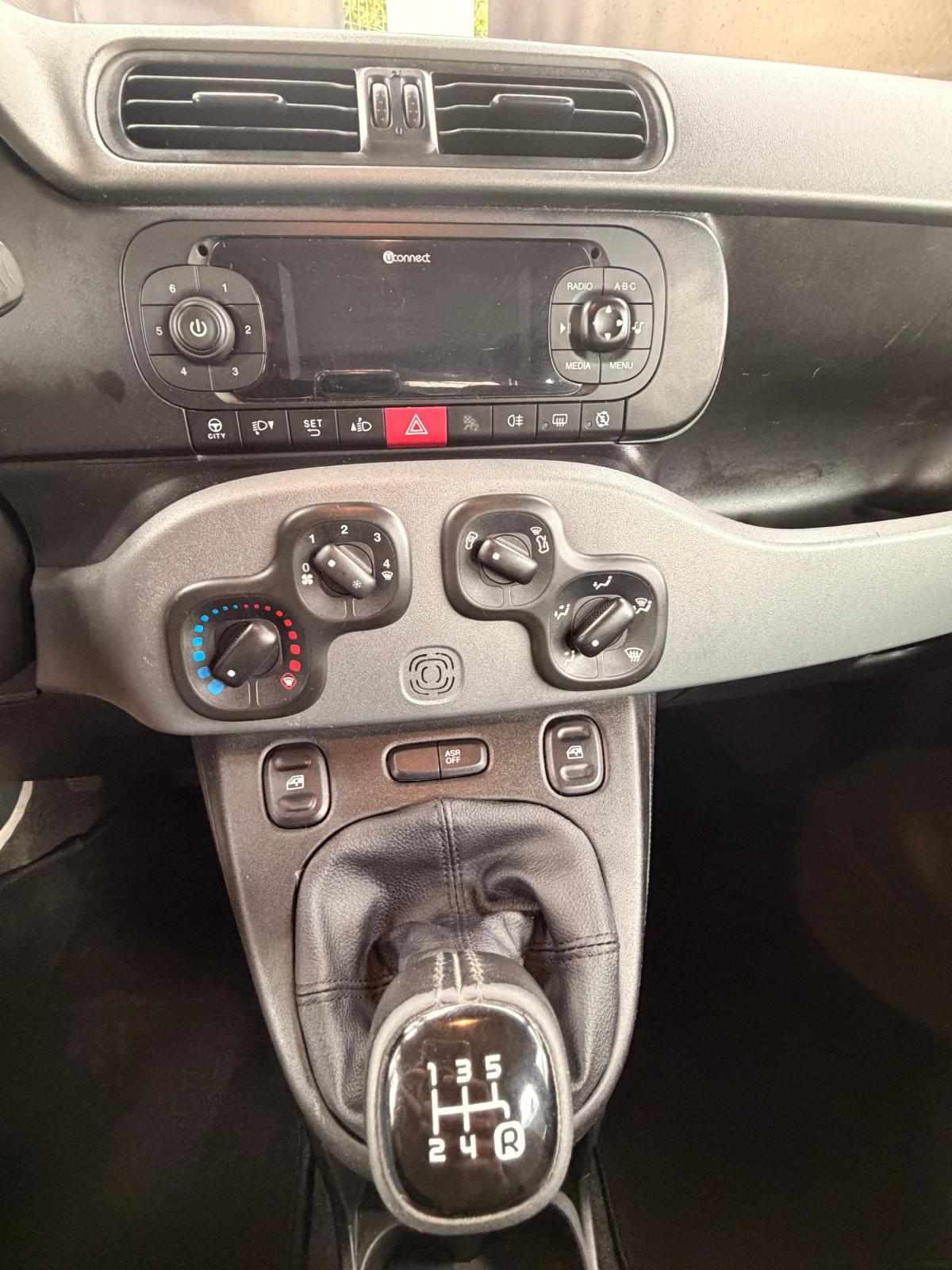fiat-panda-2018-gasolina-1242cc