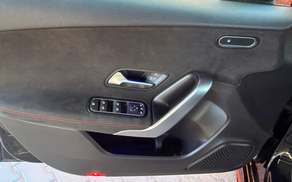 mercedes-benz-classe-a-2023-gasolina-1332cc