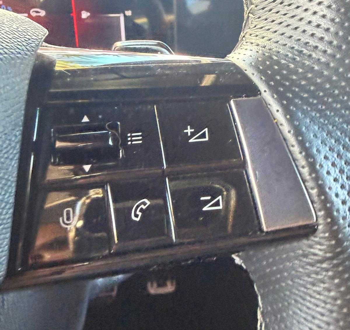 opel-astra-2024-hibrido-a-gasolina-1598cc