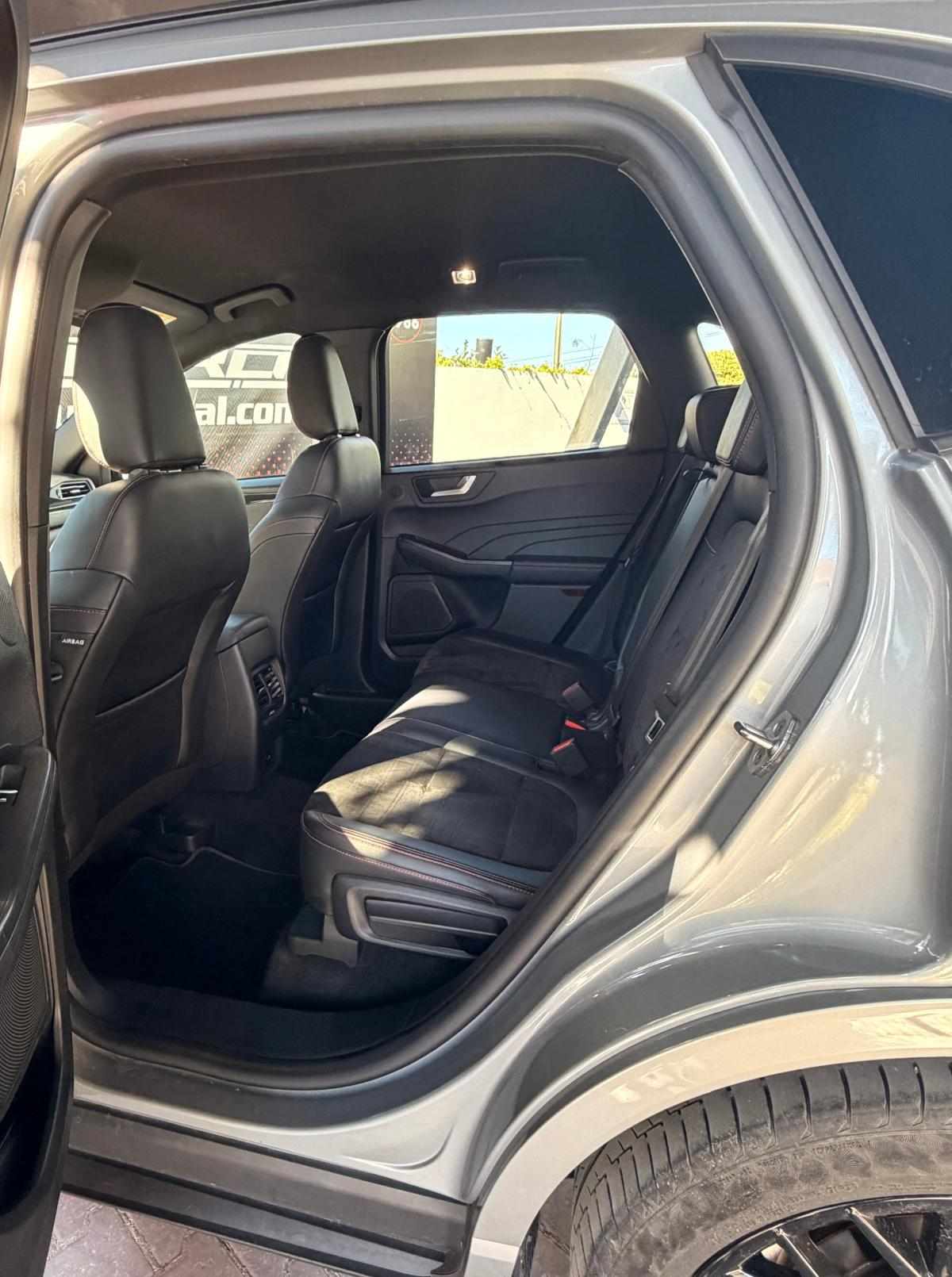 ford-kuga-2023-gasolina-1499cc