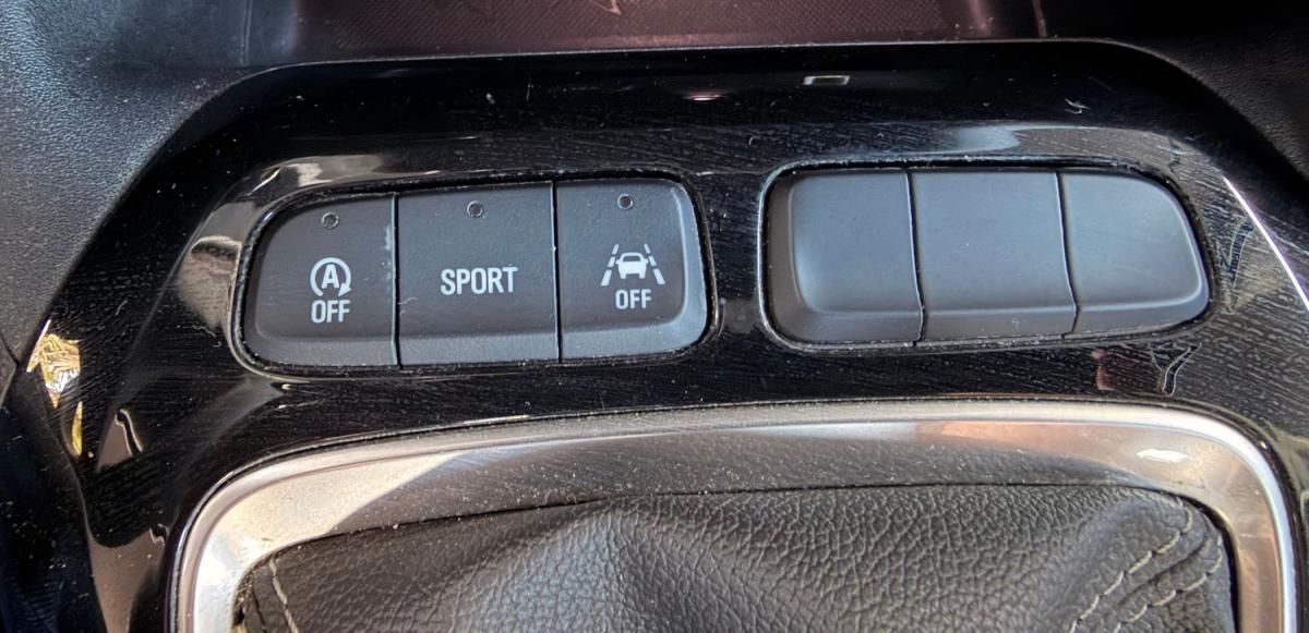 opel-corsa-2024-gasolina-1199cc