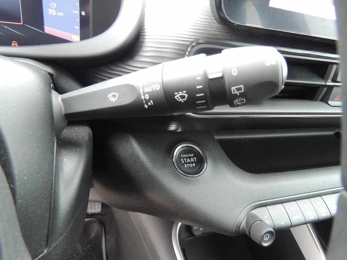 jeep-avenger-1-2-puretech-2024-gasolina-1199cc