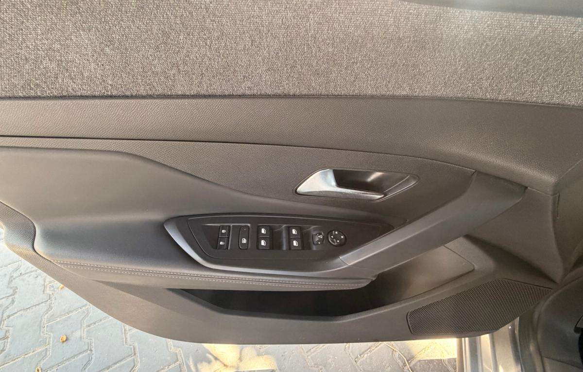 peugeot-408-2024-gasolina-1199cc