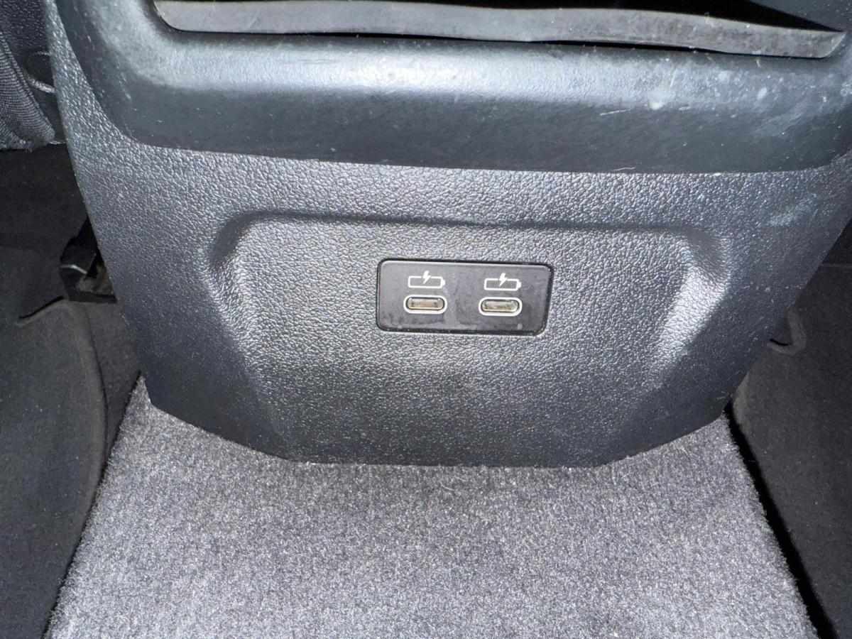 bmw-serie-1-116d-2022-diesel-1496cc